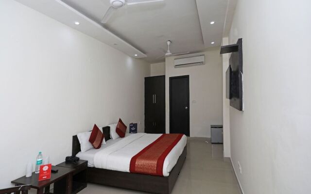 OYO 11605 Hotel Aravali Inn