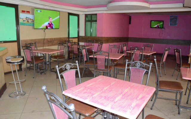 Starehe link hotel