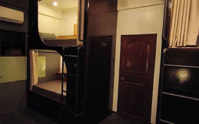Mojo Hostel