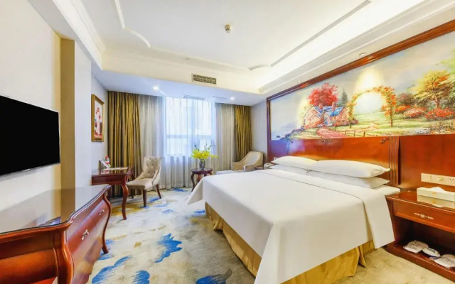 Vienna  Guangzhou Huadu Shiling Leather City