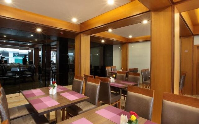 Hotel Park Residency