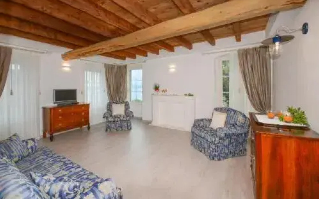 Villa Florida & Suite Apartments