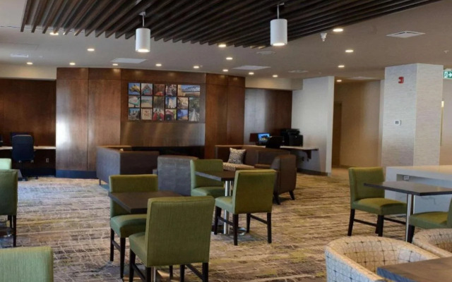 Radisson Kingswood Hotel & Suites, Fredericton, NB