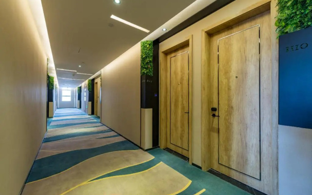 Coefon Rezen Select Urumqi Convention And Exhibition Center Hotel