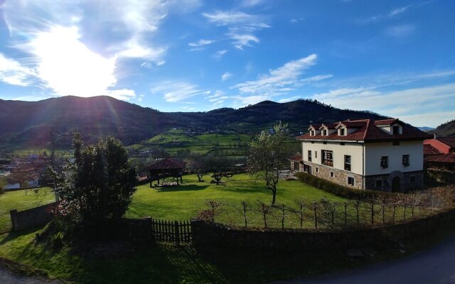 Casa De La Veiga Hotel Rural