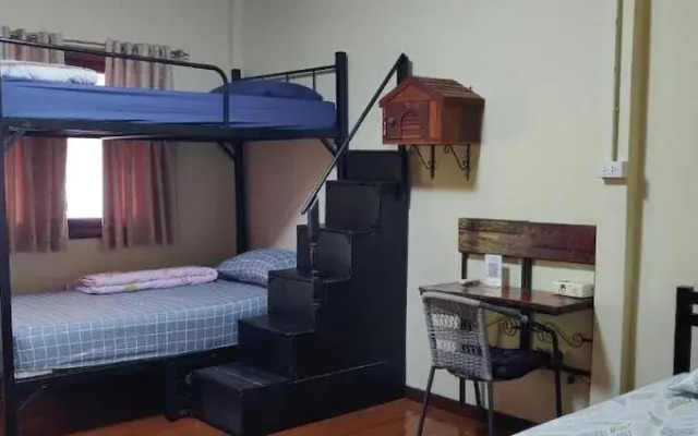 V House