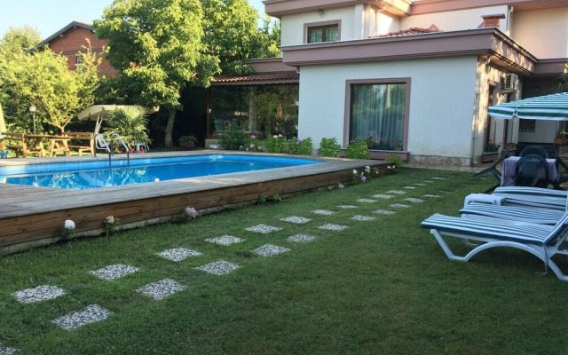Villa De Pepper
