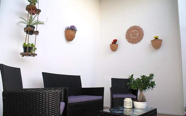 B&B Cafe' Fausu