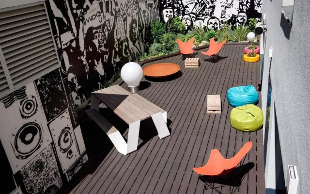 Moxy Lisbon City