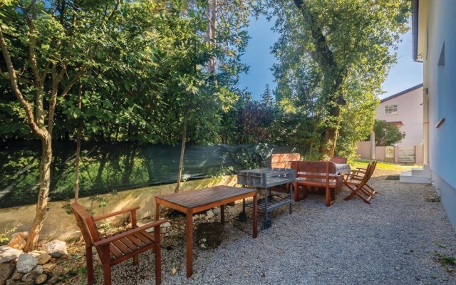 Awesome Home in Njivice With Wifi and 2 Bedrooms