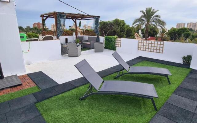 Lovely Beach House with Terrace San Juan Alicante