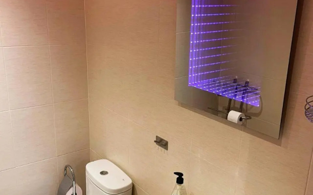 Apartamento en sol, Ador
