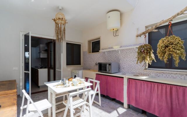 3473 Villino Alba Azzurra by Barbarhouse