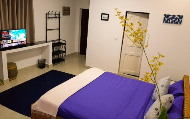 SKY Residence - 50m to Museum and Riverside