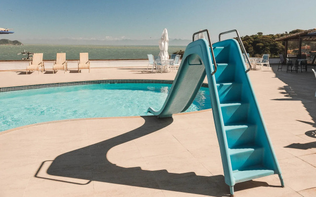 Colonna Galapagos Garden