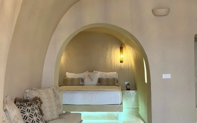 The A Collection, Oia by K&K