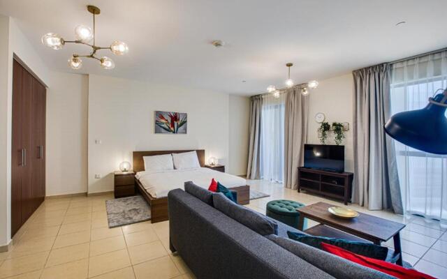 Modern brand new Murjan studio JBR