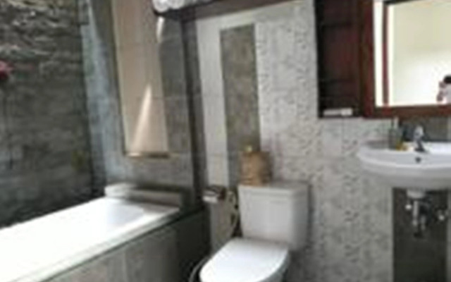 Uma Caming Villas & Gym