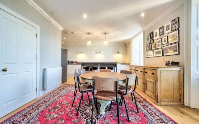 Luxury 2bed Apart on Frederick St - Heart of City