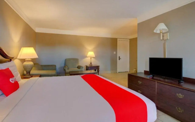 OYO Hotel Douglas GA US-441