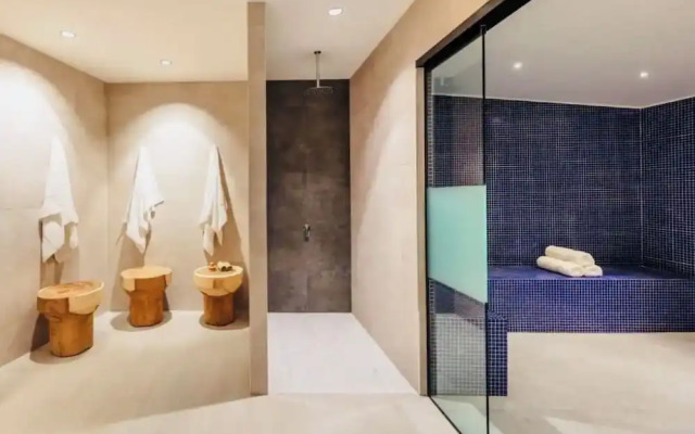 The Star Residences 13203