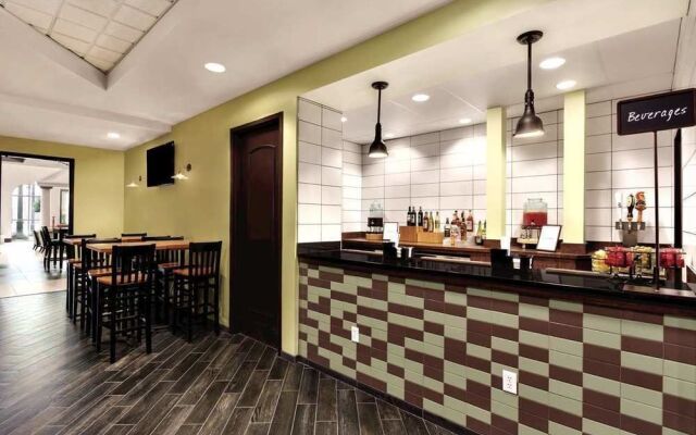 Embassy Suites Tuscaloosa Downtown