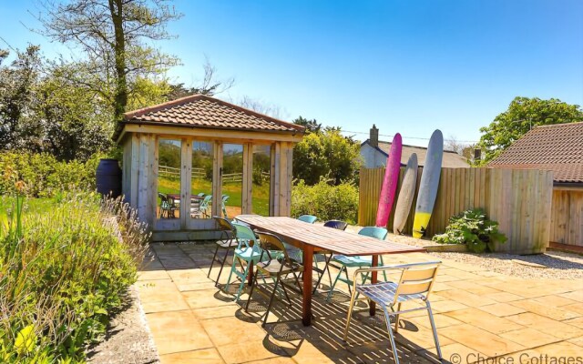 Georgeham Thornclose Barn 4 Bedrooms