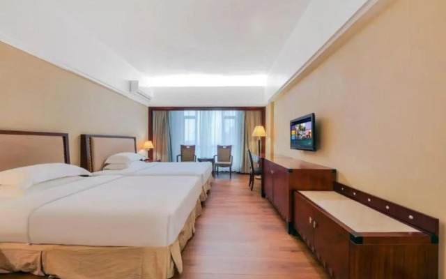 Walter hotel