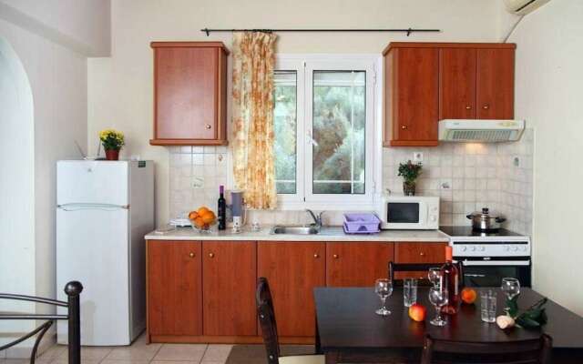 Apartments Avra