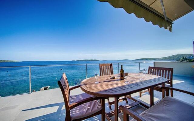 Seaview Suite Lissa