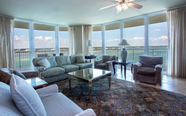 Crc0907 3 Bedroom Condo