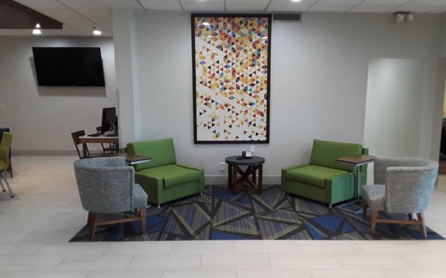 Holiday Inn Express Easton, an IHG Hotel