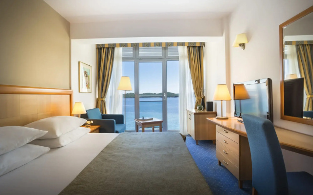 Aminess Vival Grand Azur Hotel