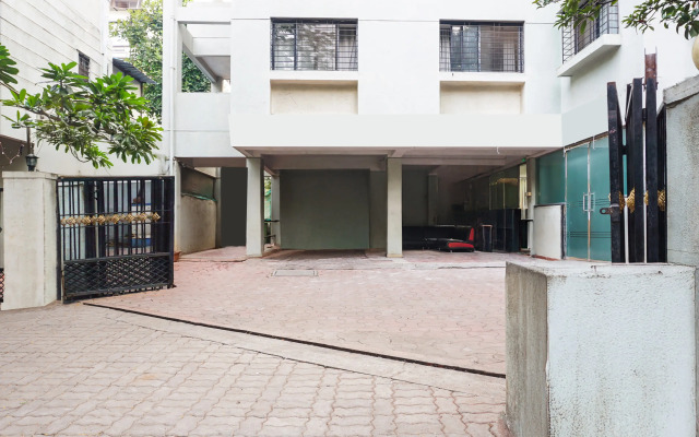 OYO Flagship 81602 Hotel Mv Galaxy