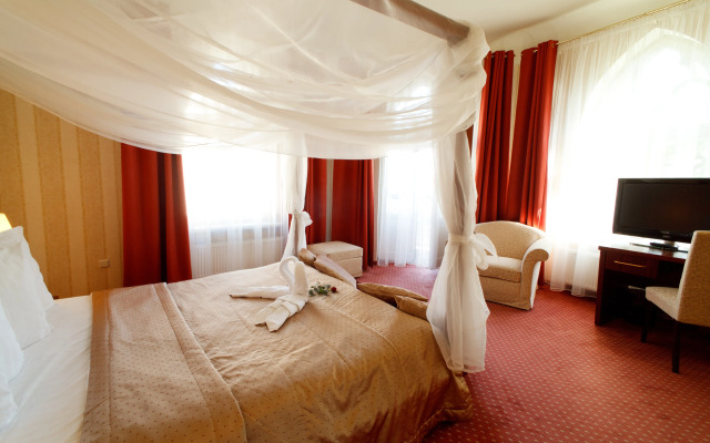 Monika Centrum Hotels
