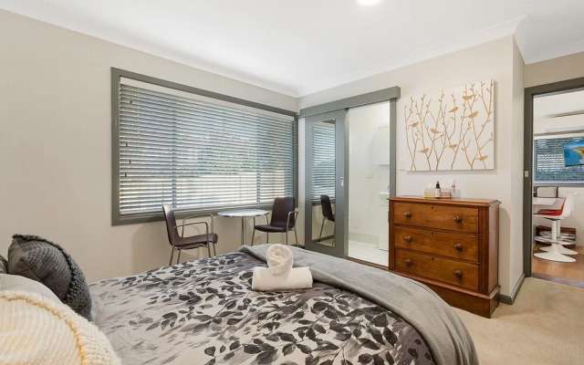 Beach Shack on Beach St Couples Retreat