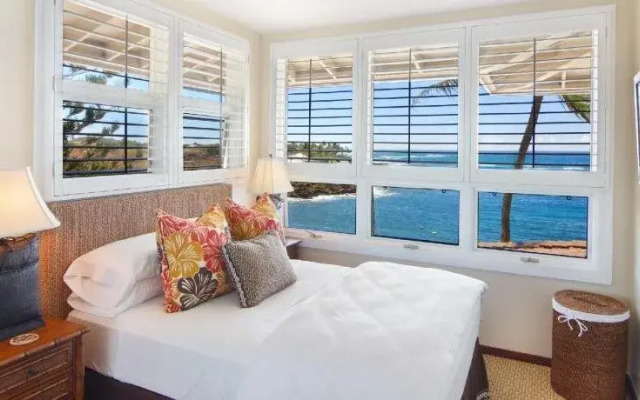 Whalers Cove Resort