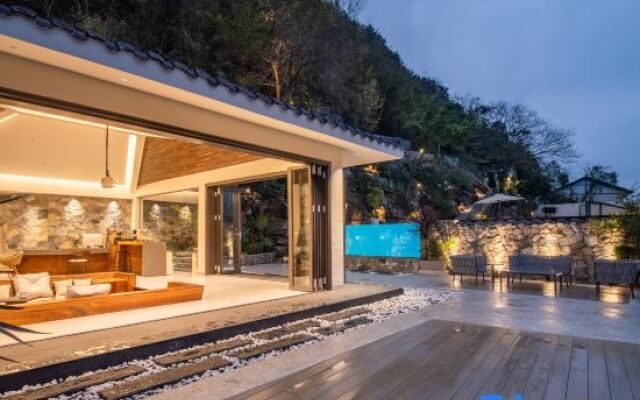 Xingyi Wanfeng Linyueqili B&B