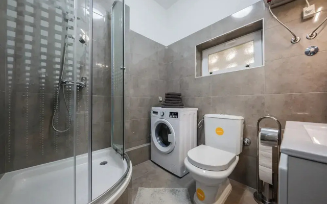 Luxury villa complex Pendolino with heated pool and jacuzzi