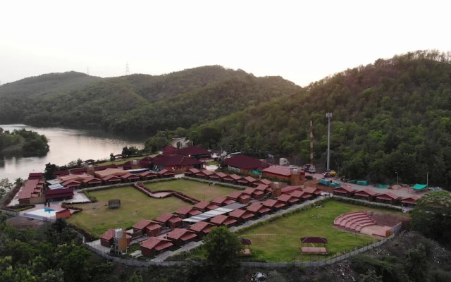 Statue Of Unity Tent City