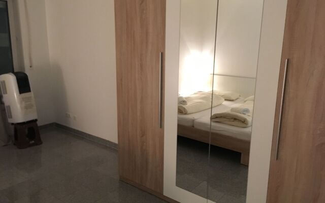 Kn Kahtan Boarding House