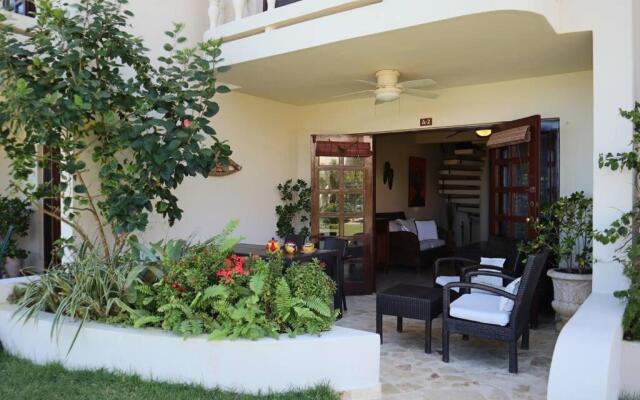 Nanny Estate Cabarete Beachfront Condos Unit A2
