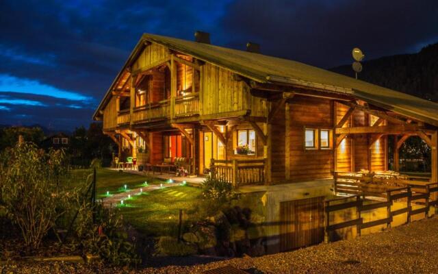 Simply Morzine - Chalet Central