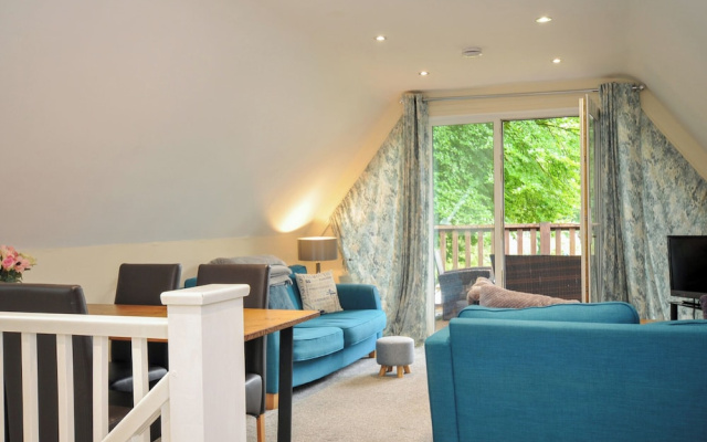 Valley Lodge 2