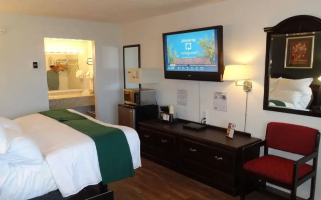 Baymont by Wyndham Petoskey