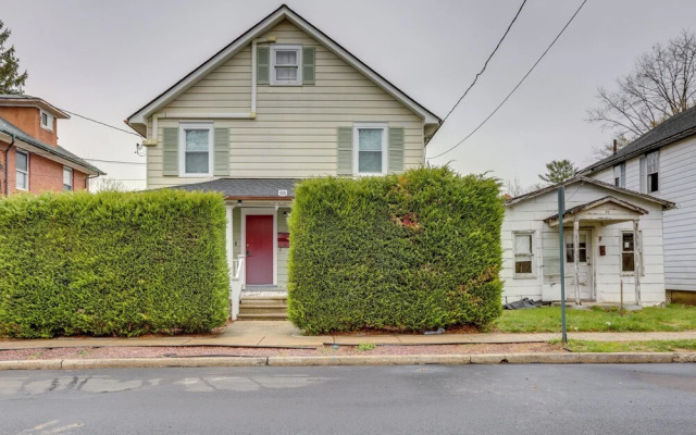 Walkable Dtwn Townhome Near Campus & Palmer Square