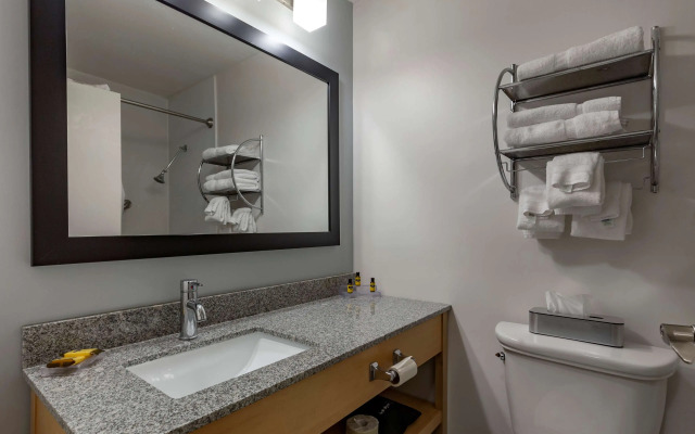 Best Western Plus University Inn