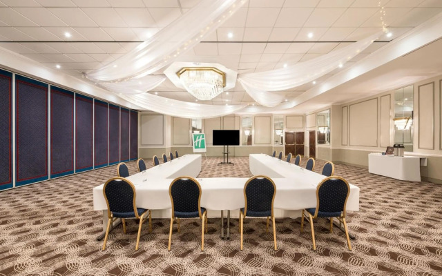 Holiday Inn Brighton Seafront by IHG