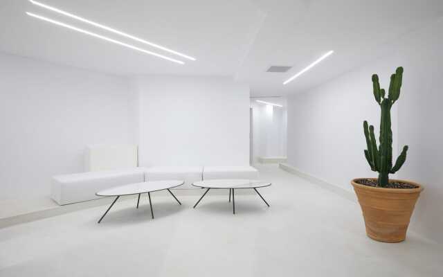Athens Penthouse Boutique Rooms