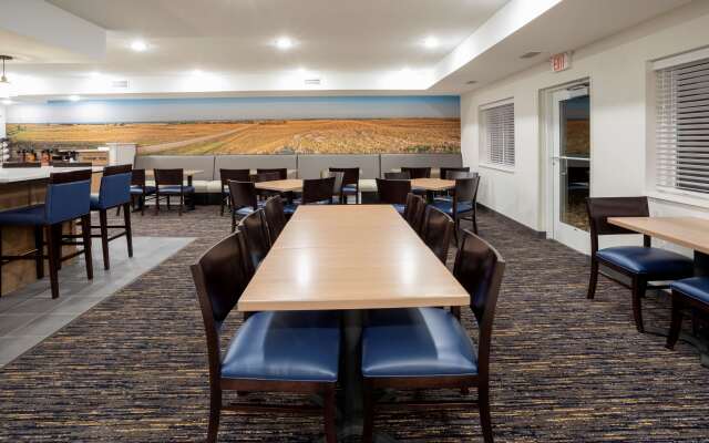 Grandstay Hotel and Suites Milbank